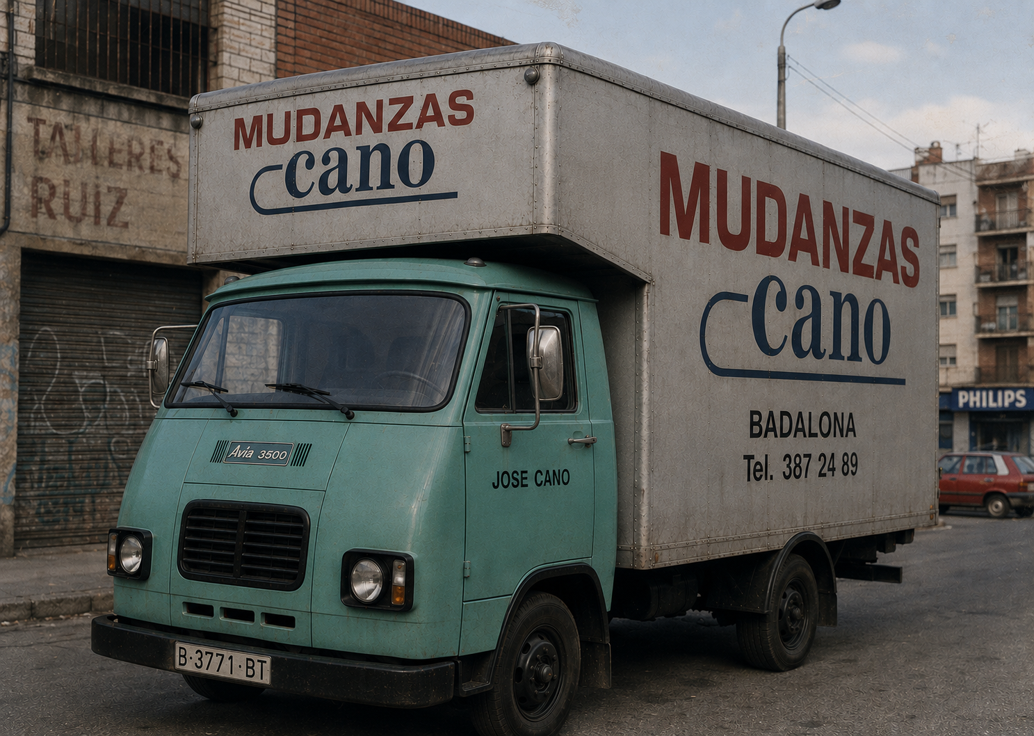 Camión antiguo de Mudanzas Cano